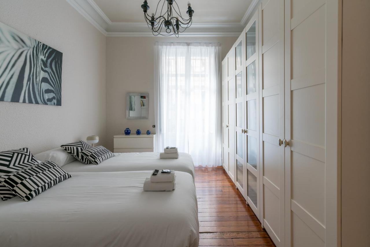 Amama Apartment By People Rentals Bilbao Exteriör bild